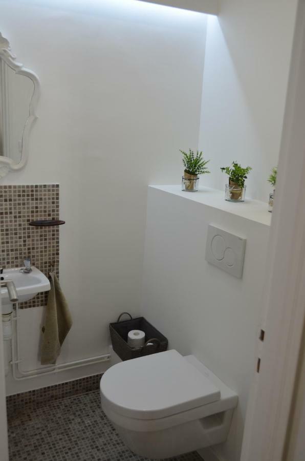 Face Au Palais Des Papes Apartman Avignon Kültér fotó