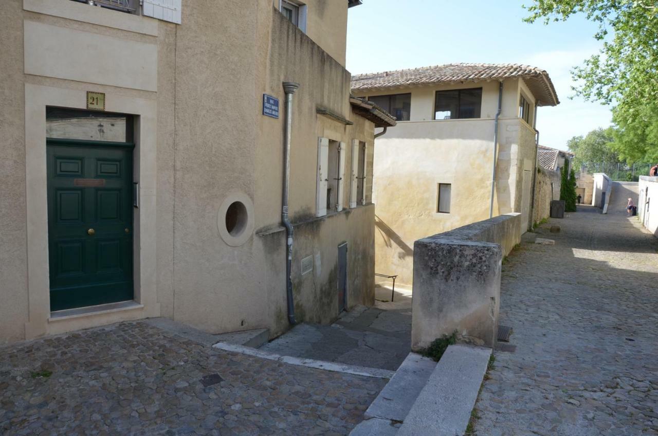 Face Au Palais Des Papes Apartman Avignon Kültér fotó